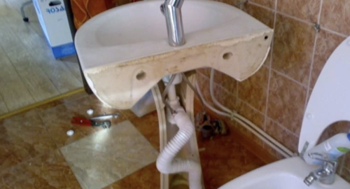 Установка раковины в Феодосии